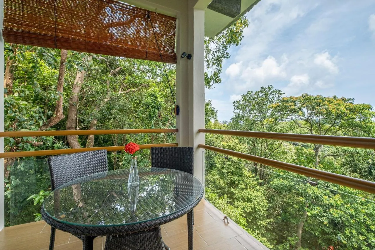 Lodge Ambong Rainforest Retreat Pantai Cenang
