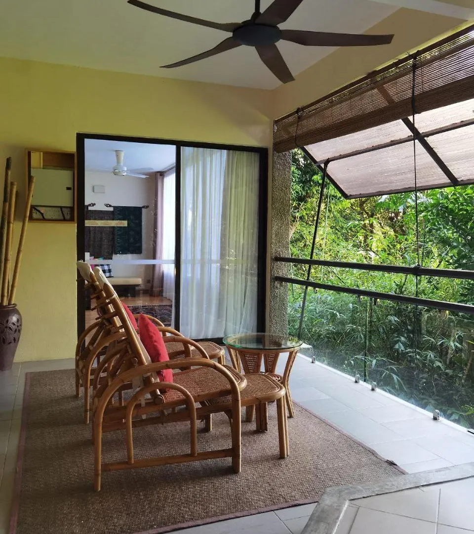 Lodge Ambong Rainforest Retreat Pantai Cenang