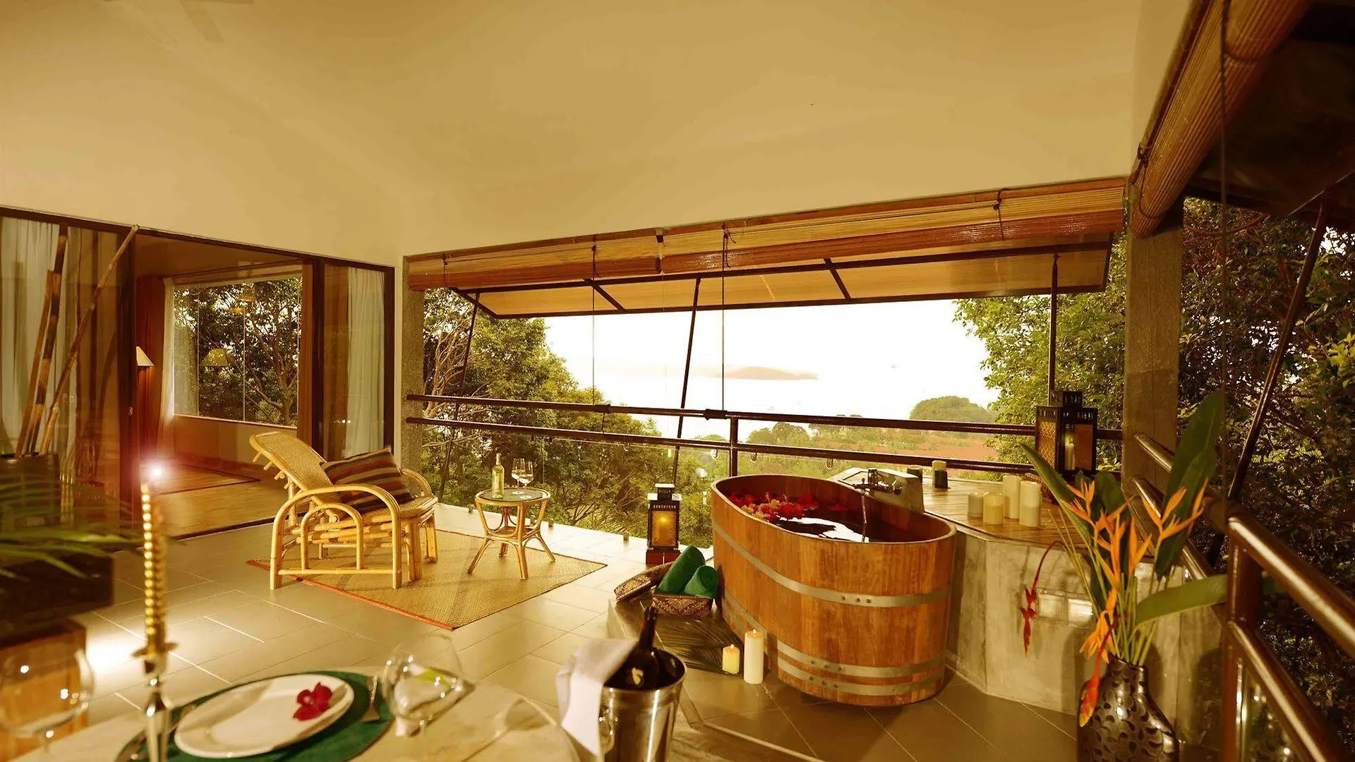 Ambong Rainforest Retreat Pantai Cenang  Lodge