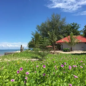 Red Coral Homestay